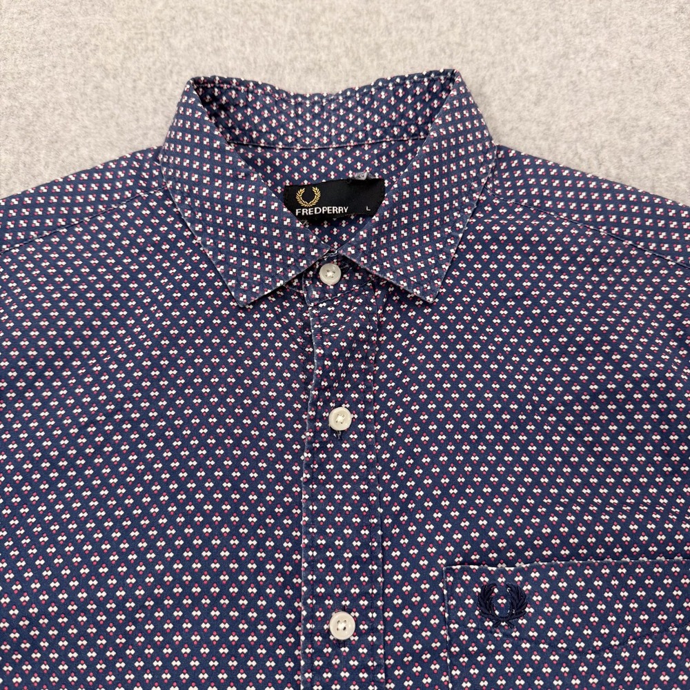 Fred Perry Shirt Mens L (Fits like M) Cotton Short Sleeve Button Up